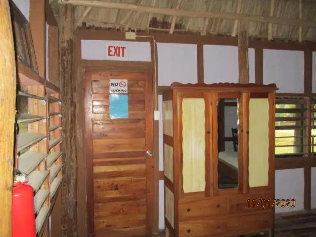 اتاق لوکس با بالکن و چشم‌انداز دریا, Cerros Beach Inn