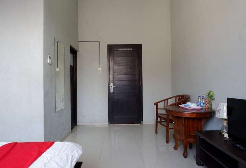 Номер Стандарт, Reddoorz Syariah Near Menara Kudus