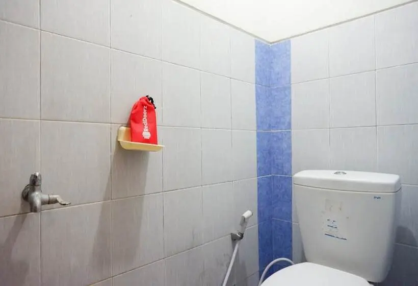 デラックスルーム, Reddoorz Syariah Near Menara Kudus