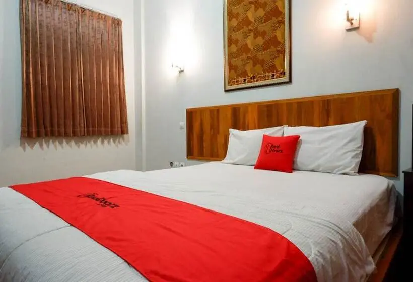 デラックスルーム, Reddoorz Syariah Near Menara Kudus