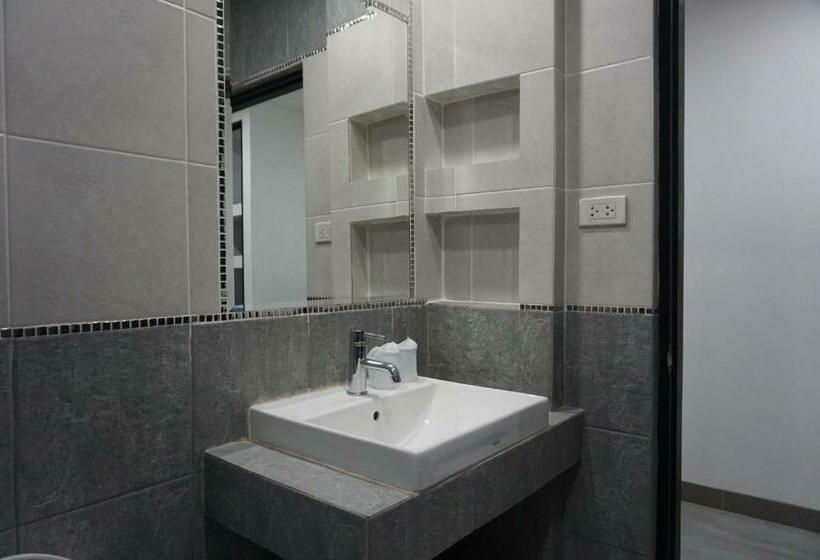 Standard Studio King Bed, Heaven Apartments