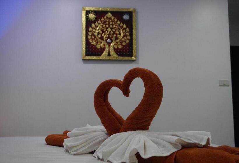 Standard Studio King Bed, Heaven Apartments