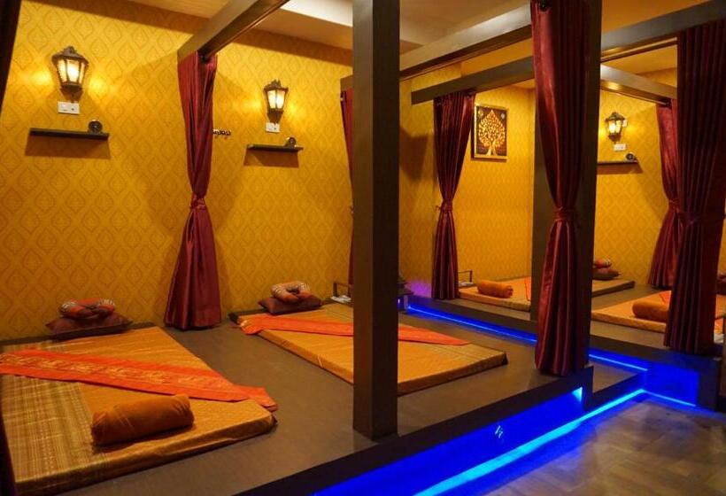 Standard Studio King Bed, Heaven Apartments