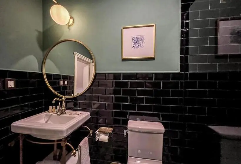 Standard-studio, Mansión E. Borbón