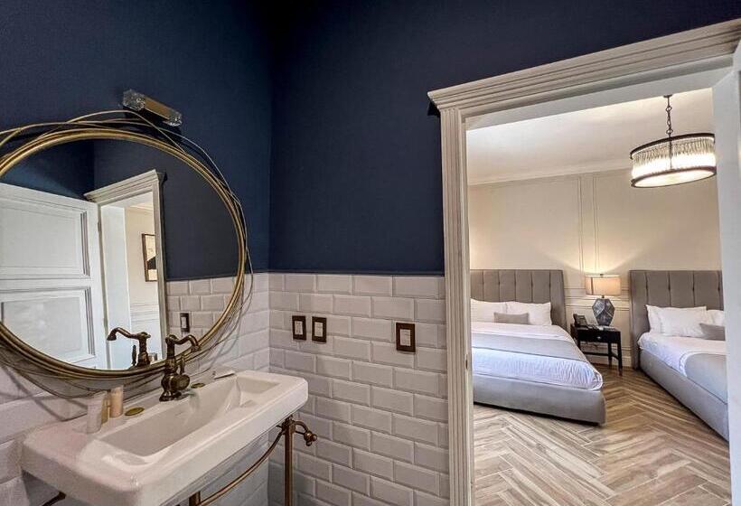 Номер Deluxe, Mansión E. Borbón