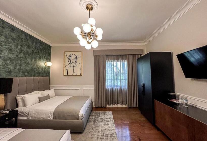 Четырехместный Номер Стандарт, Mansión E. Borbón