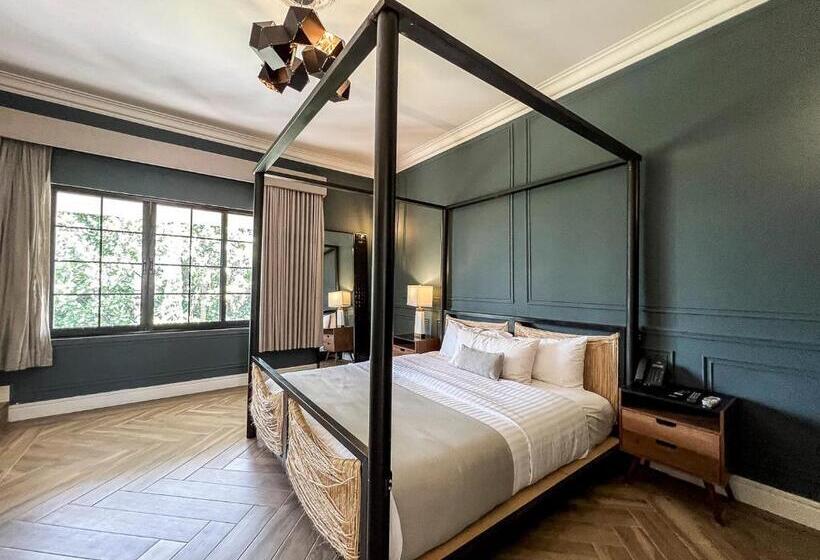 Номер Economy, Mansión E. Borbón