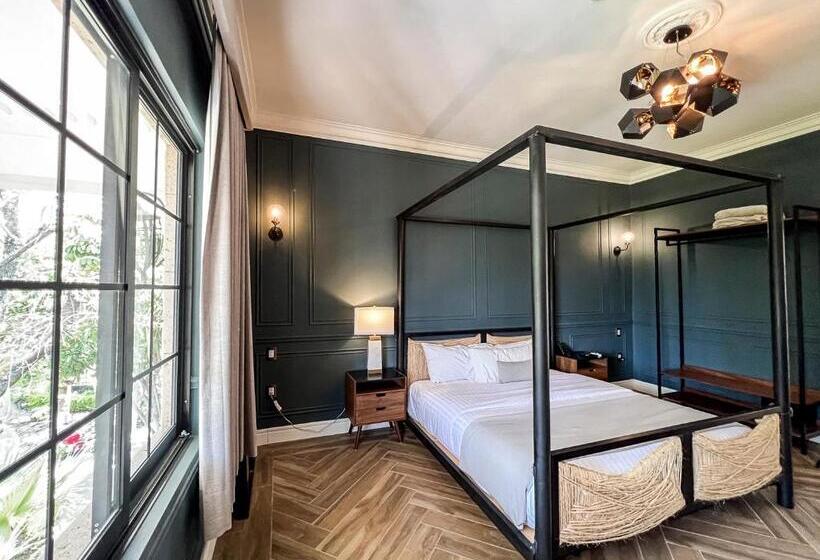 Номер Economy, Mansión E. Borbón