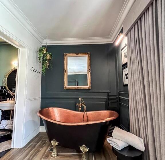 Номер Economy, Mansión E. Borbón