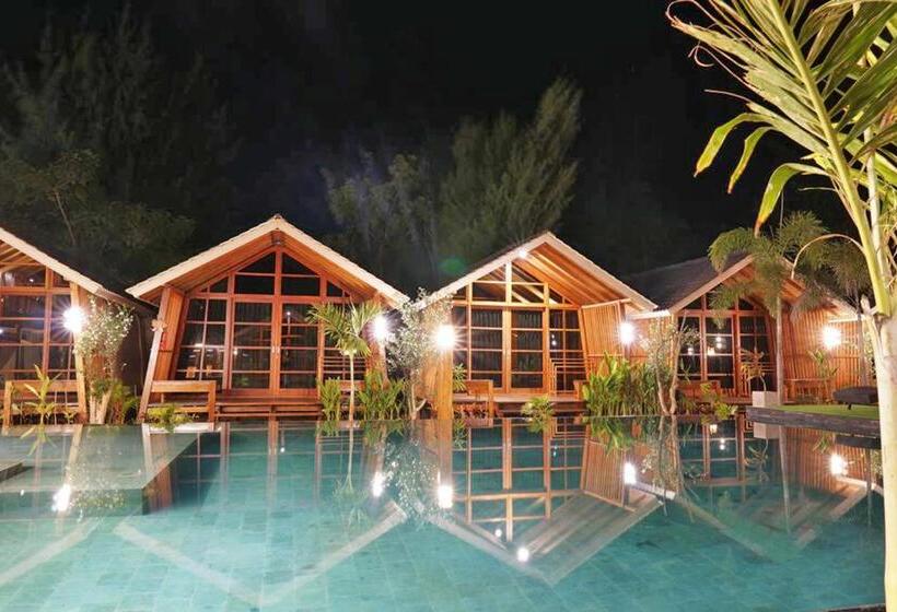 수영장 전망 방갈로, Wah Resort Gili Trawangan