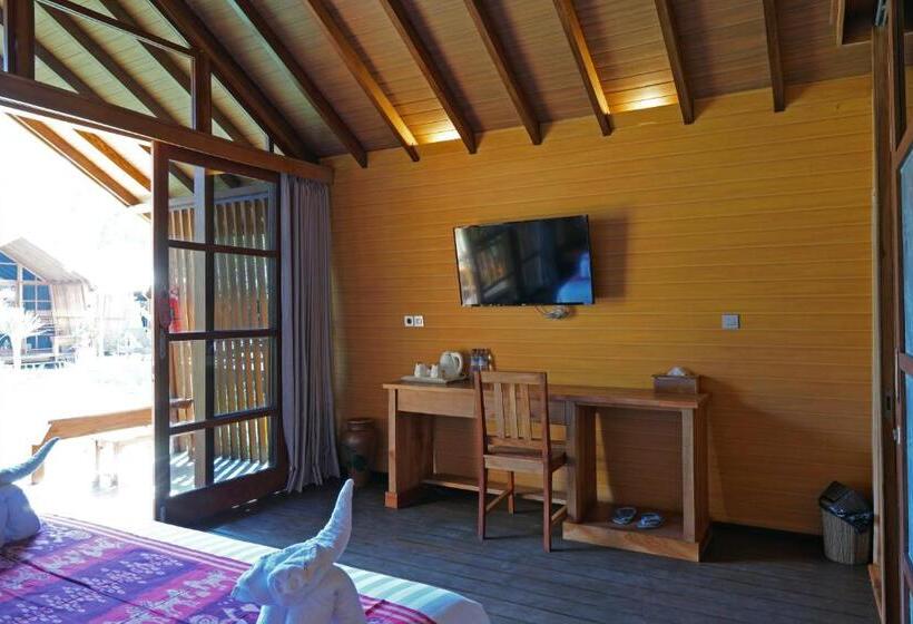 스탠다드 방갈로 정원 전망, Wah Resort Gili Trawangan