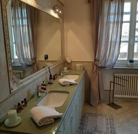 带2个卧室的公寓, Relais Juliette
