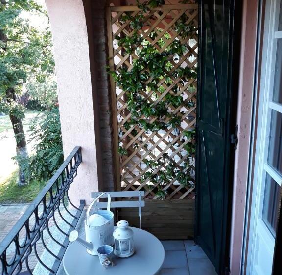 침실 2개 아파트, Relais Juliette