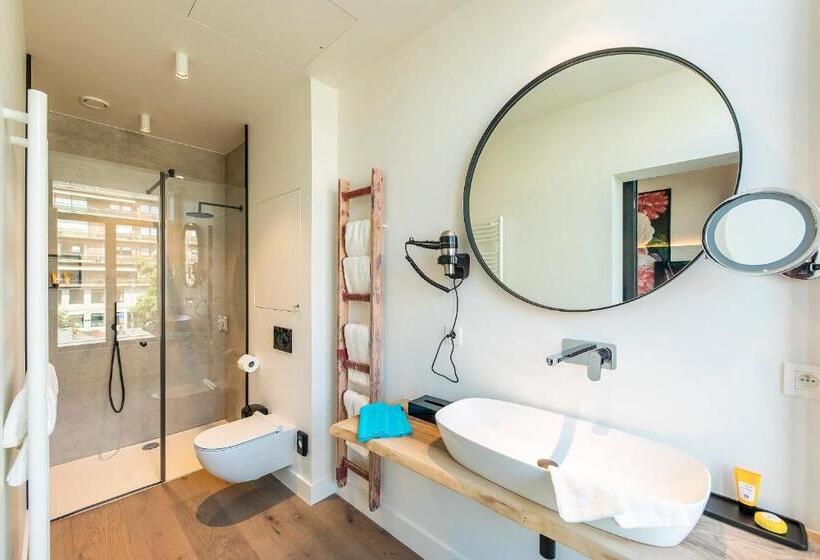 带大床的豪华间, Barefoodgiulia