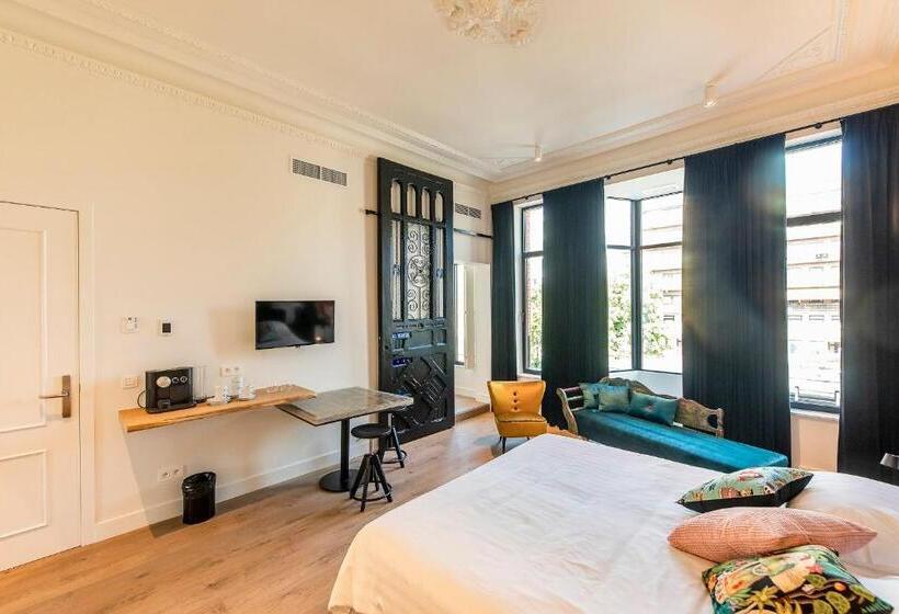 带大床的豪华间, Barefoodgiulia