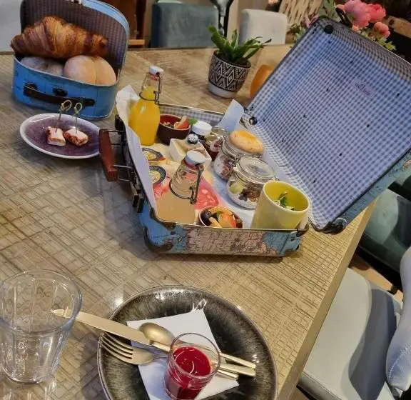 バルコニー付きデラックスルーム, Barefoodgiulia
