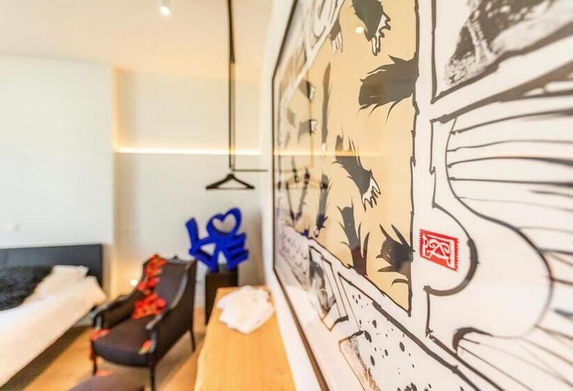 带阳台的豪华间, Barefoodgiulia