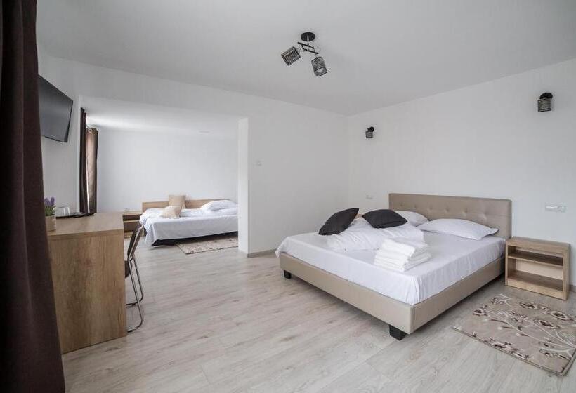 Семейный Номер, Casa Burduhos