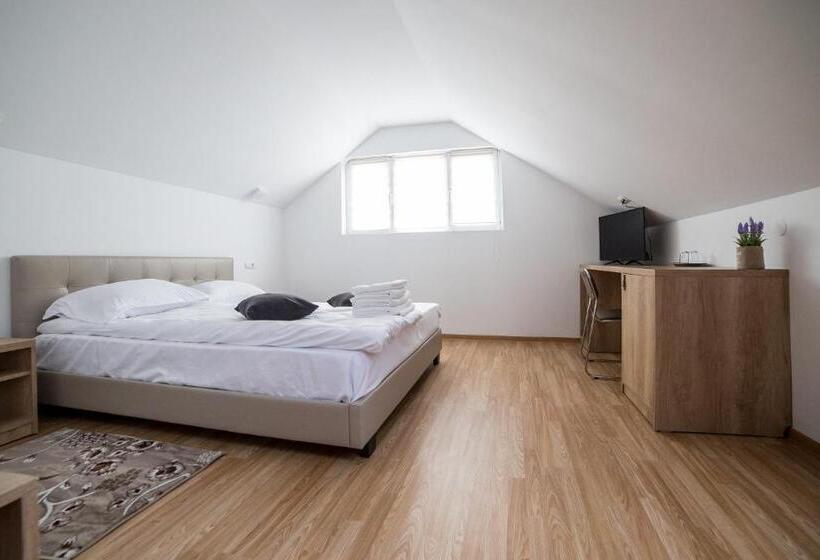 Номер Стандарт, Casa Burduhos