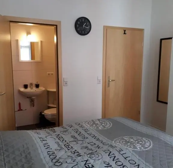 Standard-huone, City Pension Zwickau