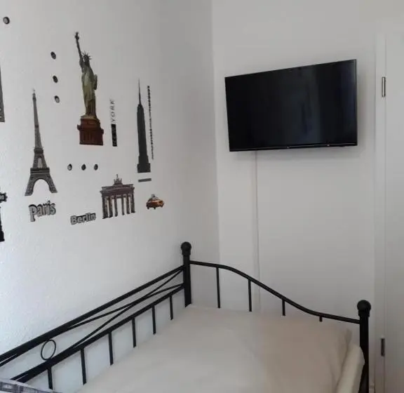 Standard Yhden Hengen Huone, City Pension Zwickau