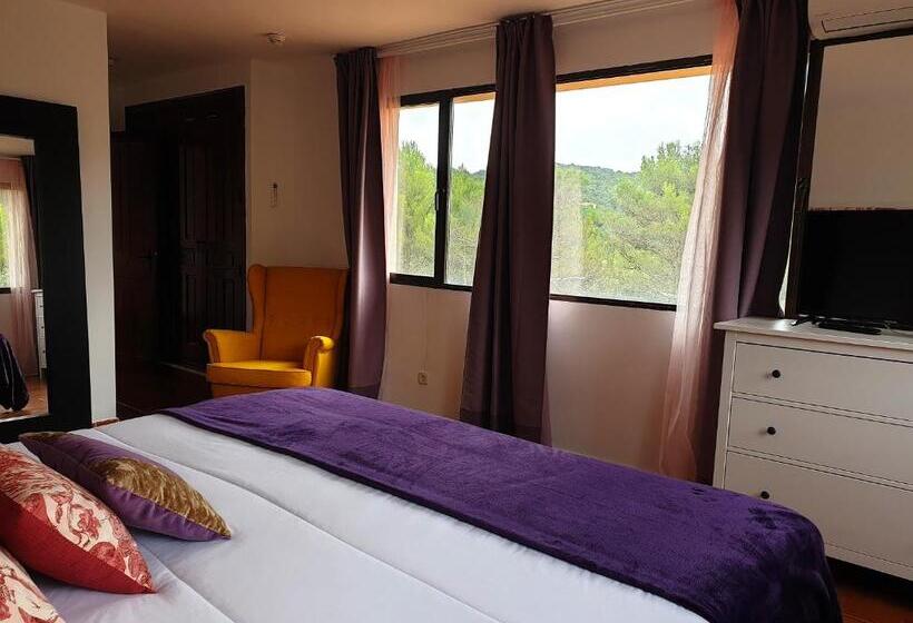 デラックスルーム, El Rincón De La Espe