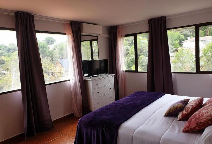 デラックスルーム, El Rincón De La Espe