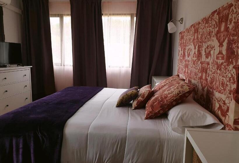 デラックスルーム, El Rincón De La Espe