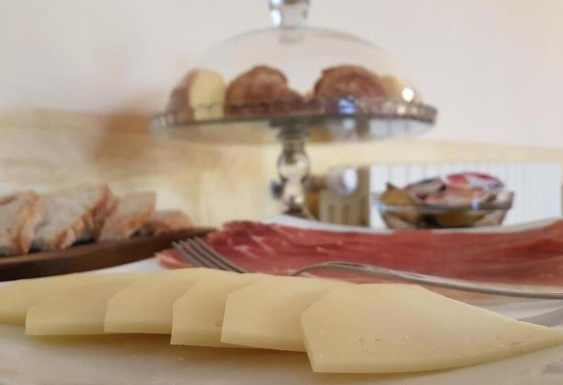 חדר סטנדרט, Adonis