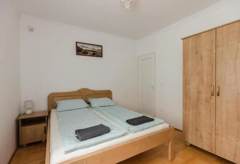 2ベッドルームアパートメント, Airport Jazmin Guesthouse