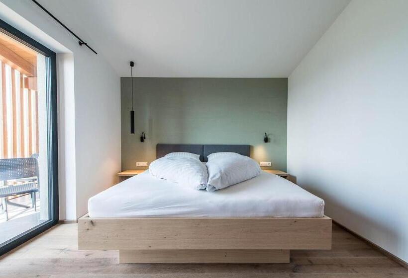 Номер Deluxe, Sonnenheim