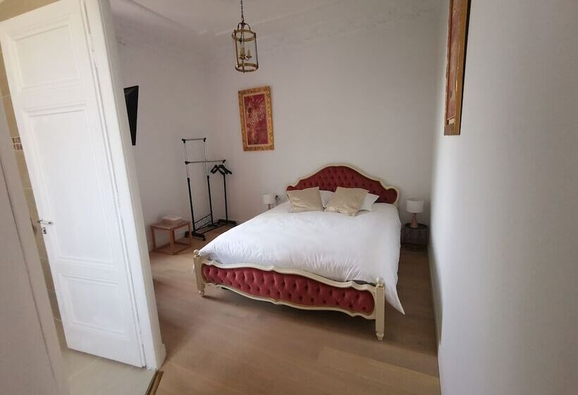 غرفة سوبيريور, Chateau De Saintgenix