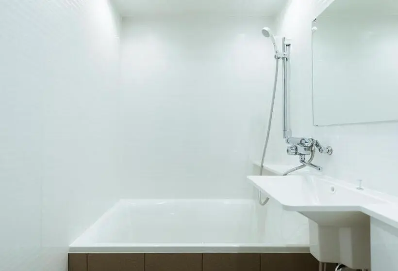 Habitació Estàndard, Karae