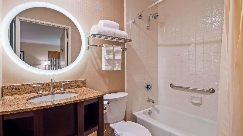 带大床的标准间, Best Western Plus Suites Hotel Coronado Island
