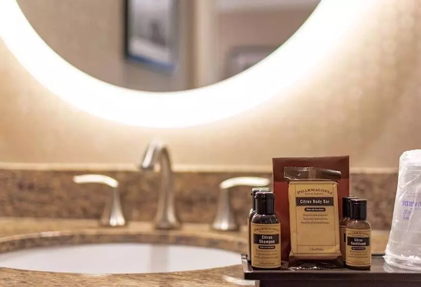 身障者適用スイートルーム, Best Western Plus Suites Hotel Coronado Island