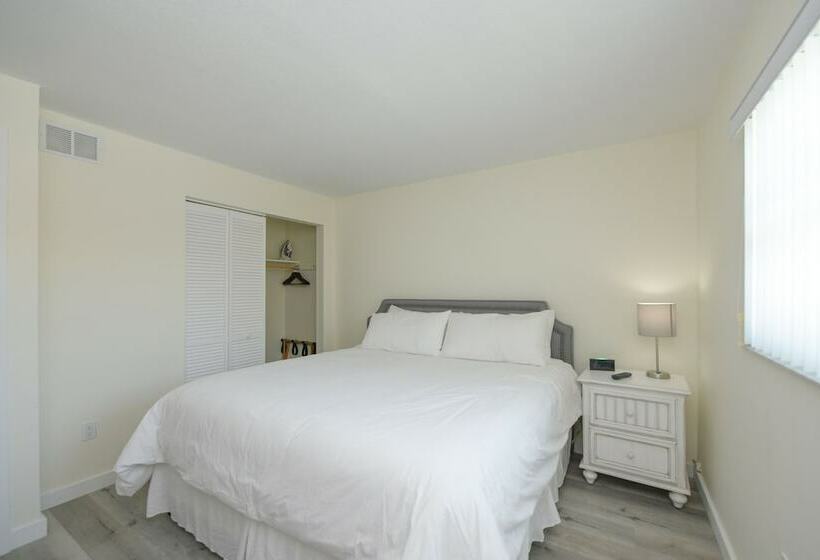 Люкс 2 Спальни, Siesta Key Beach Resort And Suites