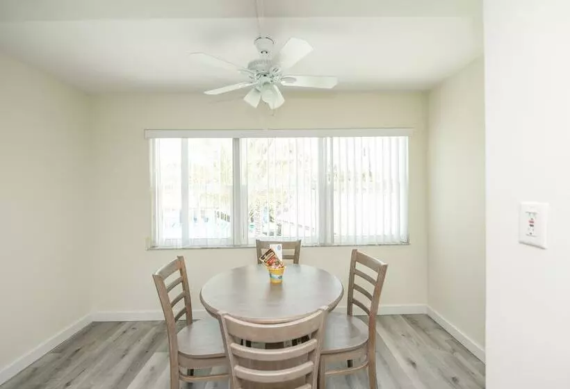 سوئیت 2 خوابه, Siesta Key Beach Resort And Suites