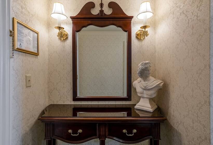 غرفة ديلوكس, The Bristol Hotel Campbell San Jose