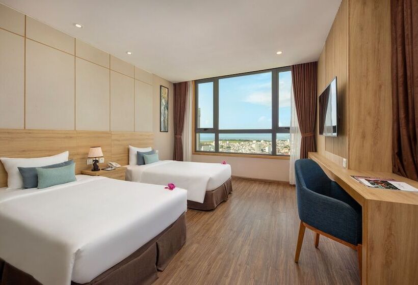 豪华三人间, G8 Luxury Hotel And Spa Da Nang