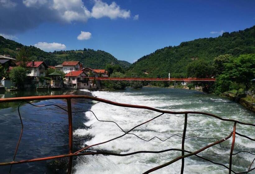 آپارتمان 3 خوابه, Excellency Apartmani