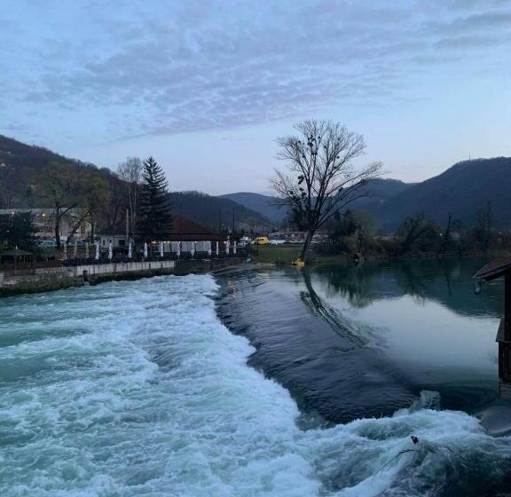 آپارتمان 3 خوابه, Excellency Apartmani