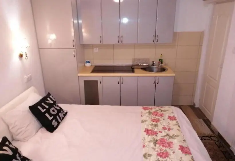 آپارتمان 1 خوابه همکف, Excellency Apartmani