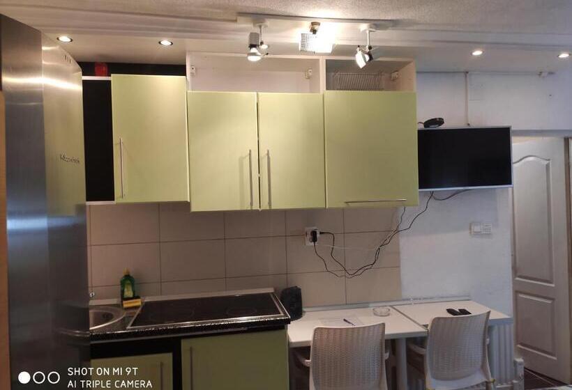 آپارتمان 1 خوابه همکف, Excellency Apartmani