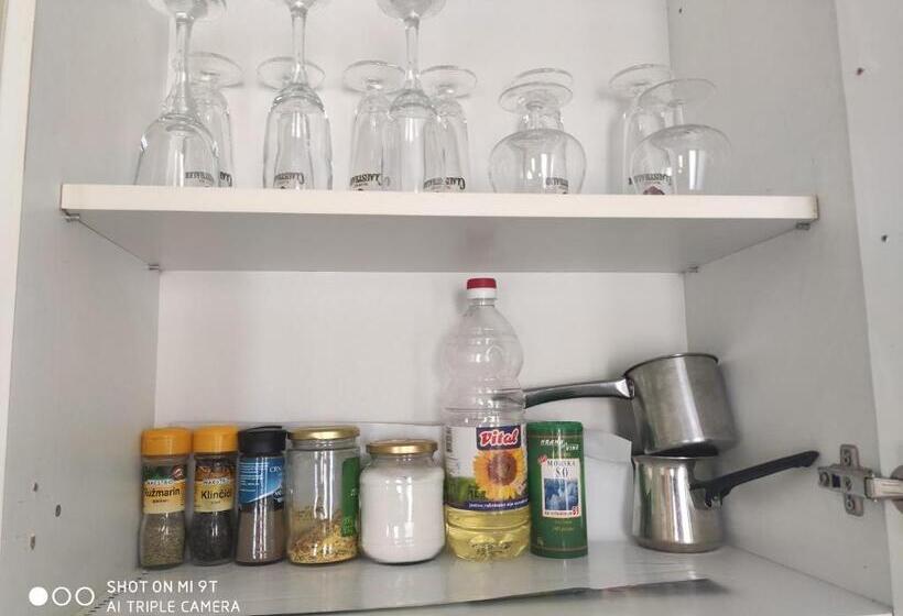 آپارتمان 1 خوابه همکف, Excellency Apartmani