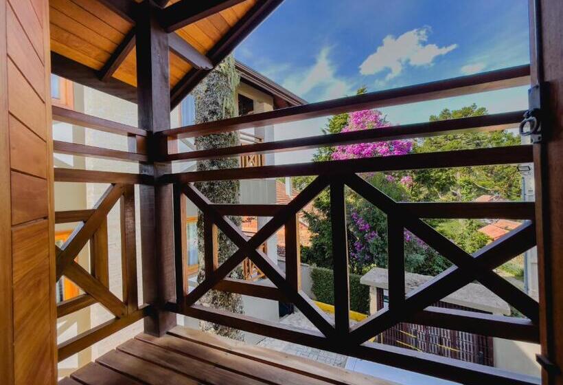 バルコニー付きスタンダードルーム, Harmonia Monte Verde