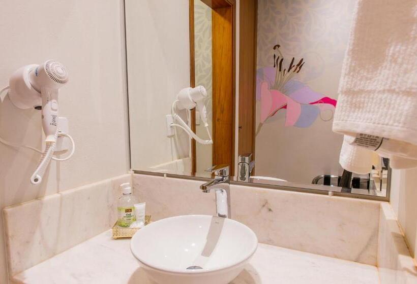 デラックススイート, Harmonia Monte Verde