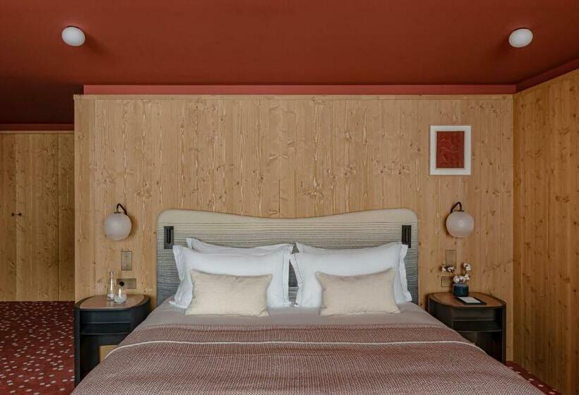 اتاق لوکس, Le Coucou Méribel