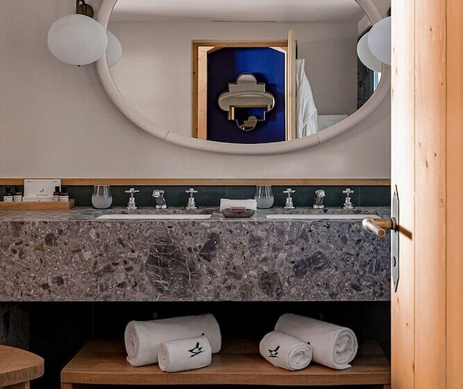 سوییت سوپریور, Le Coucou Méribel