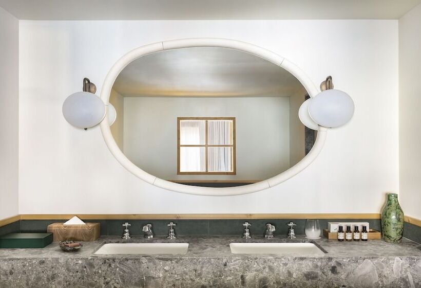 سوییت سوپریور, Le Coucou Méribel