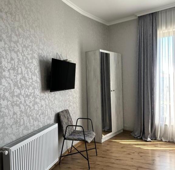 اتاق لوکس, Flamingo